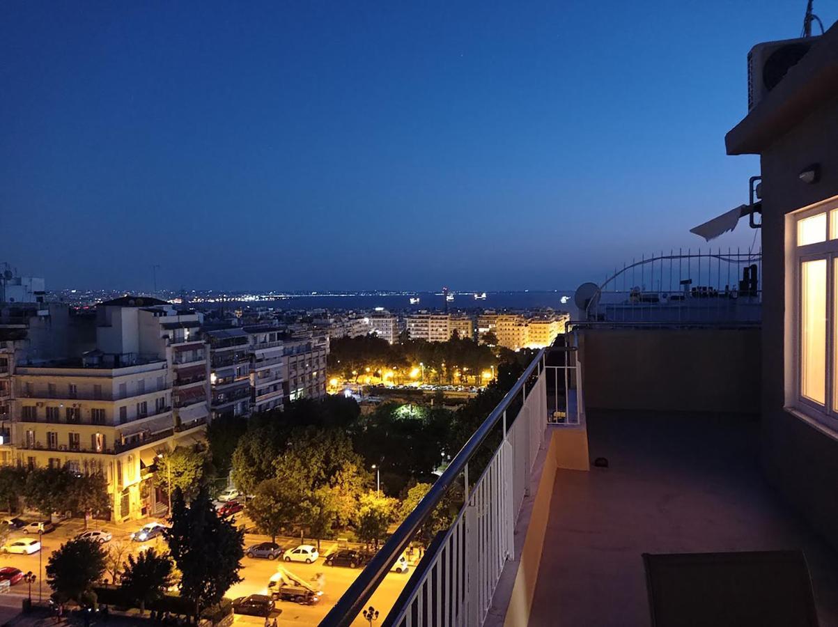 Appartamento Nona'S Salonicco Esterno foto